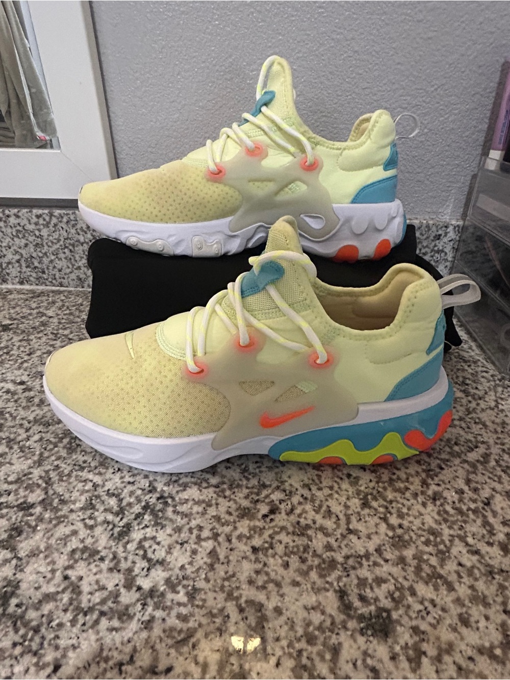 Nike Presto Lava shoes